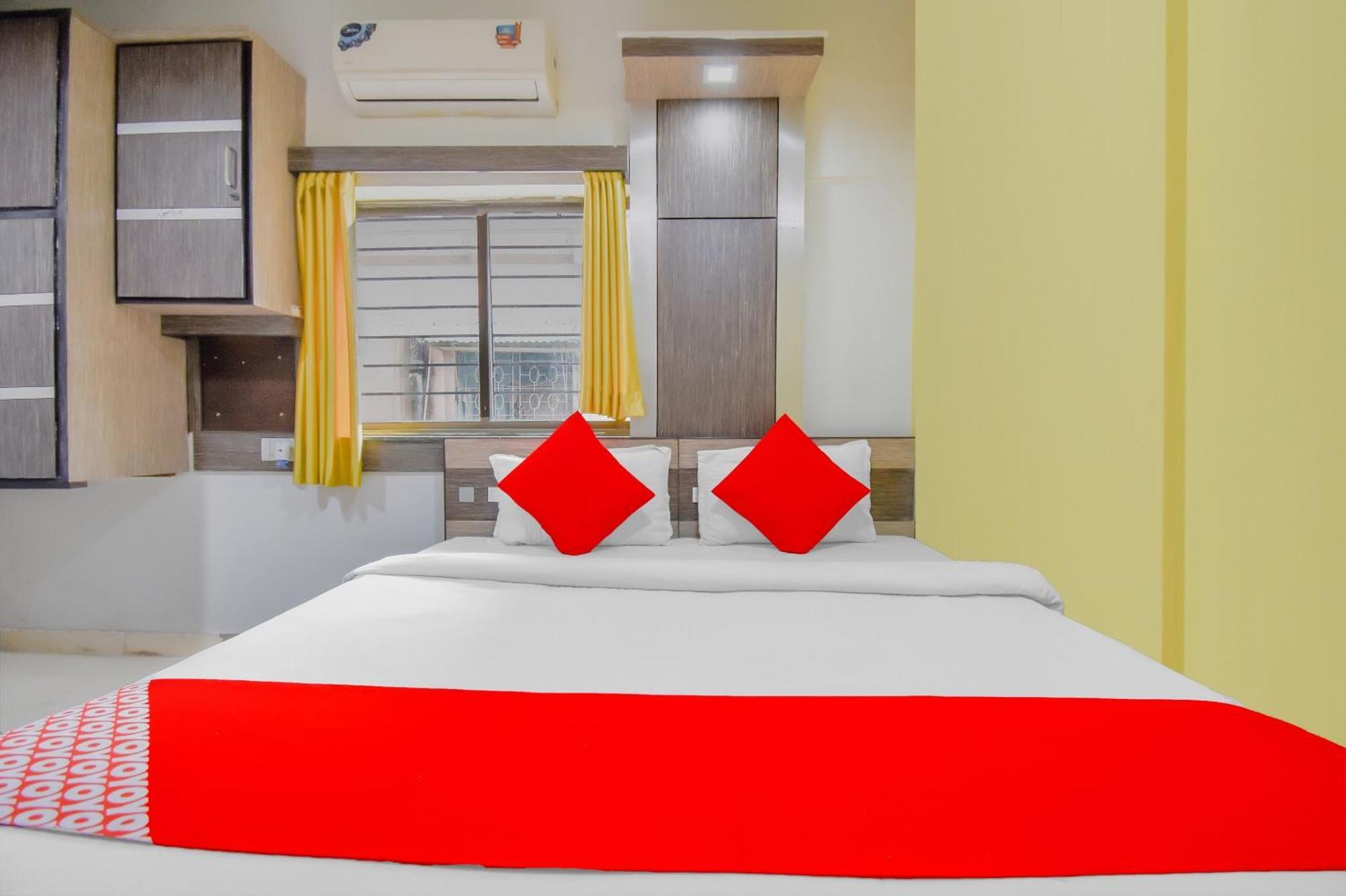 Super Hotel O Adri Hotels 2 Near Dum Dum Metro Station Exterior photo