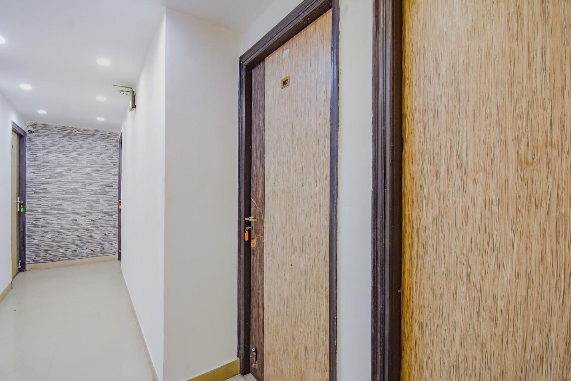Super Hotel O Adri Hotels 2 Near Dum Dum Metro Station Exterior photo