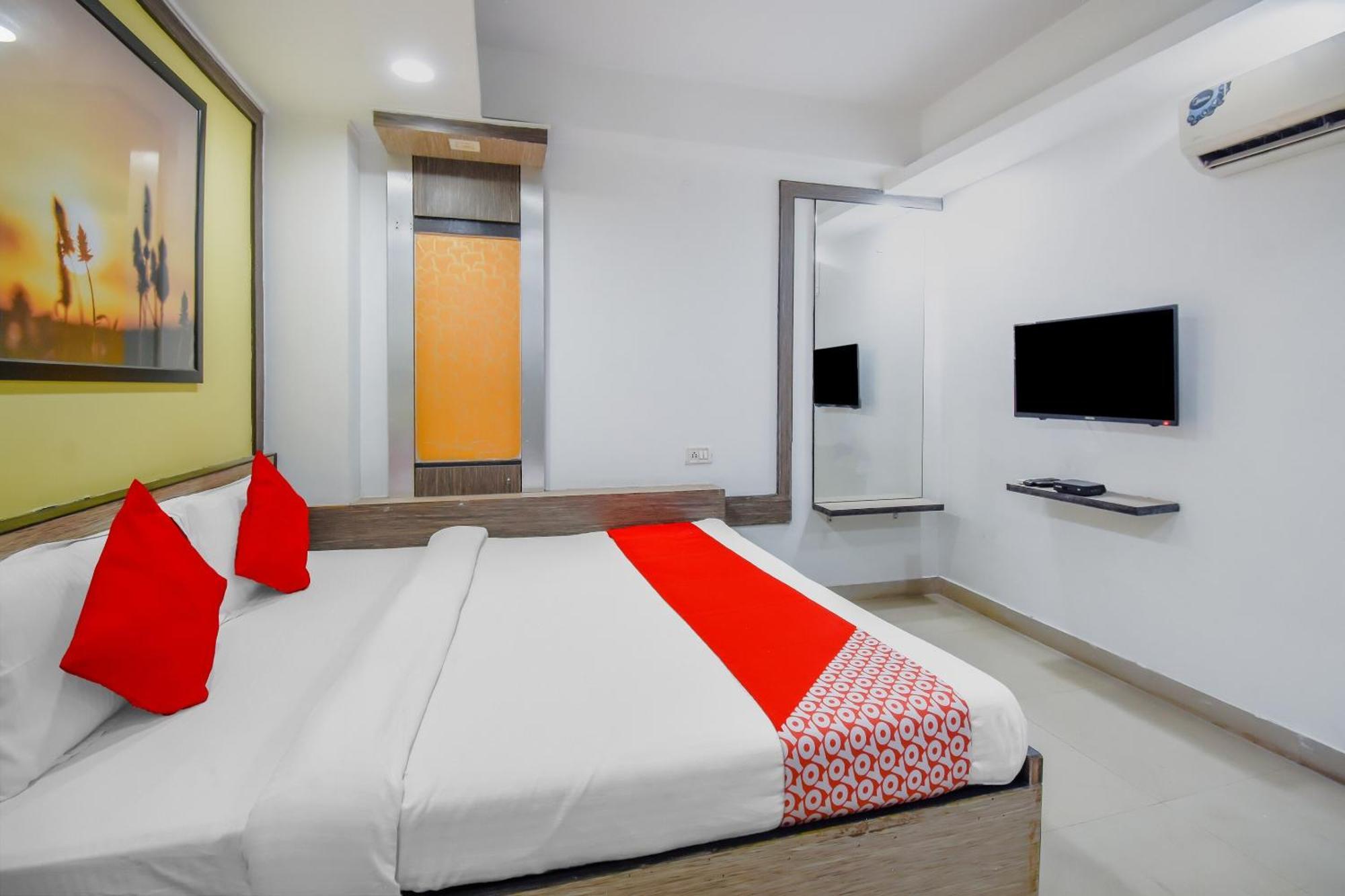 Super Hotel O Adri Hotels 2 Near Dum Dum Metro Station Exterior photo